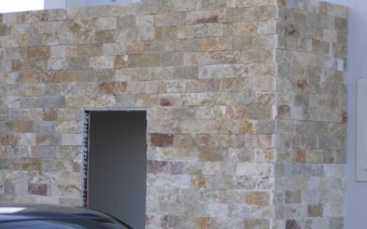 ΜΕΖΟΝΕΤΑ ΣΧΟΛΑΡΙ